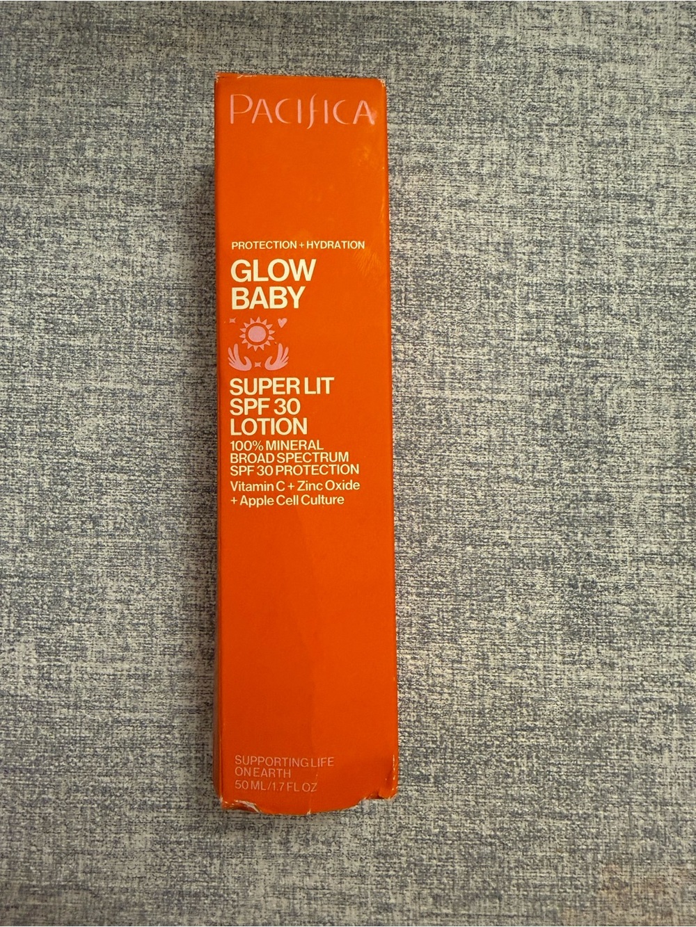 Pacifica Glow Baby Super Lit SPF 30 lotion
